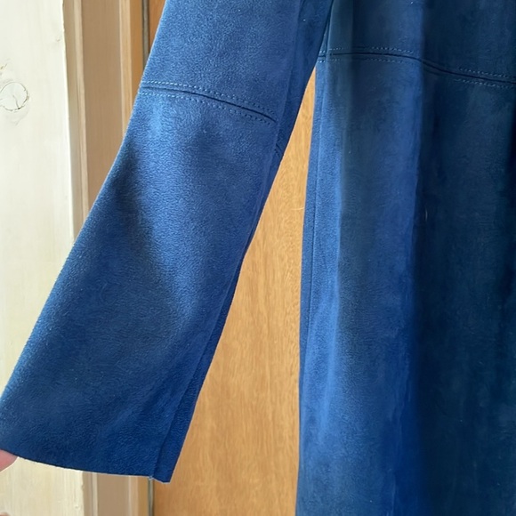 Chico’s Jacket Cardigan Double Face Faux Suede Topper. Sz: Chico’s 1
(8-10) - Picture 7 of 12